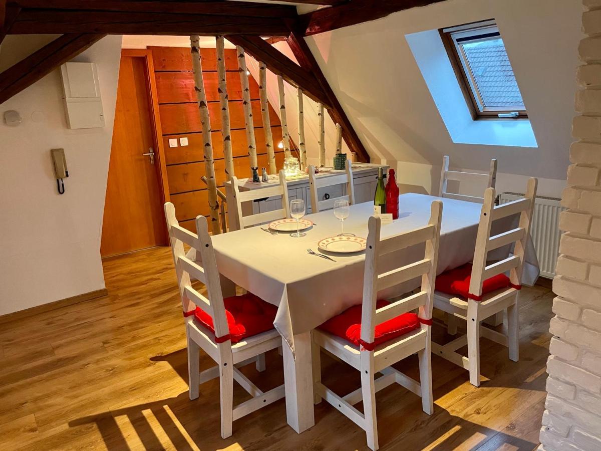 Le Petit Linck - Typique Au Coeur De Colmar Apartment Exterior photo
